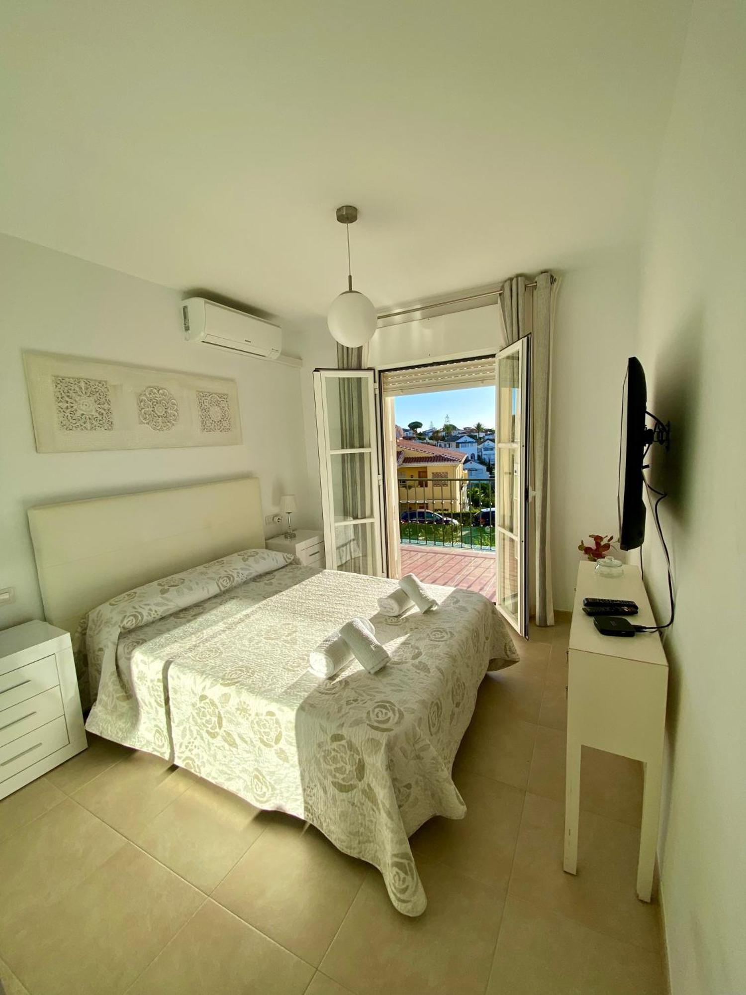 Apartamento Con Vistas La Cala De Mijas Exterior photo